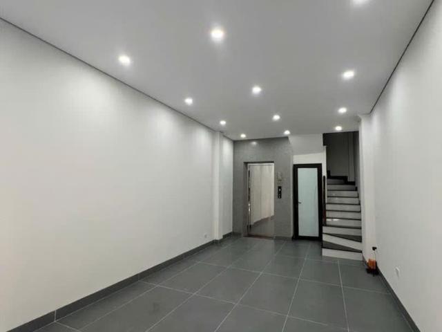Nhà bán tại Hoàn Kiếm, Hà Nội