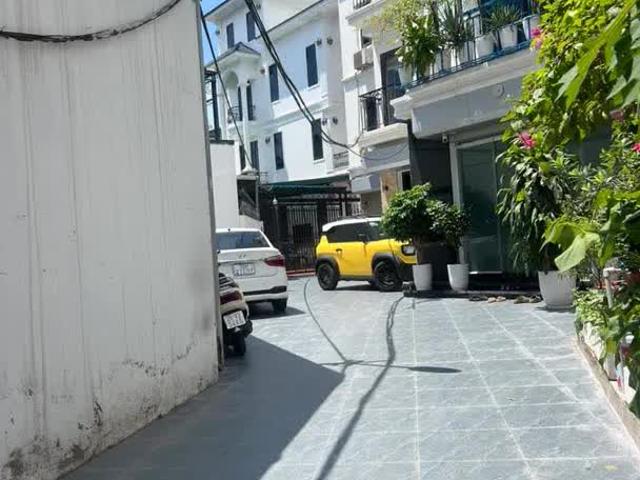 Nhà bán tại Hoàn Kiếm, Hà Nội