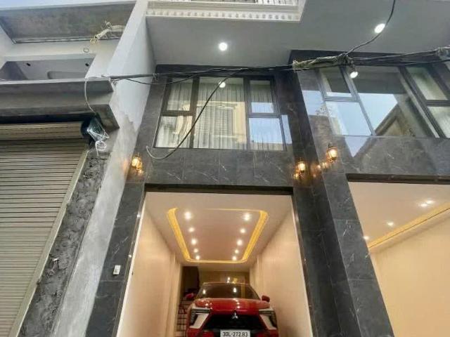 Nhà bán tại Hoàn Kiếm, Hà Nội