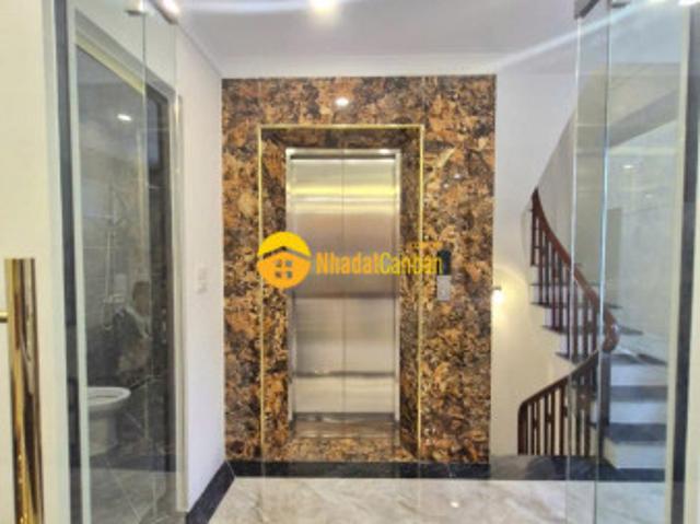 Nhà mặt phố bán