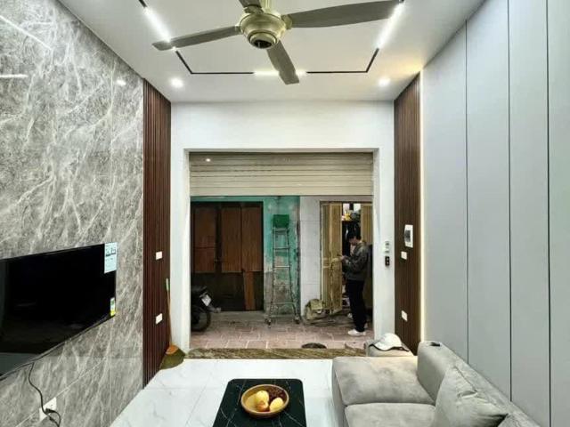 Nhà bán tại Hoàn Kiếm, Hà Nội