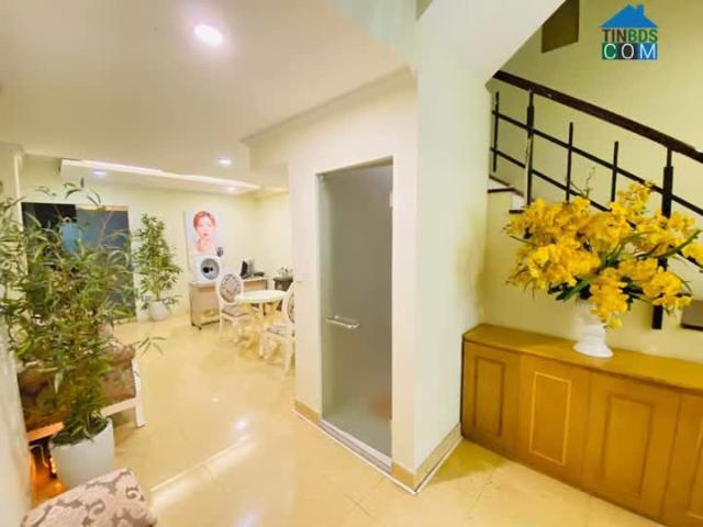 Nhà mặt phố bán tại Hoàn Kiếm, Hà Nội