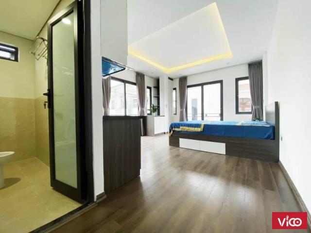 Nhà mặt phố bán tại Hà Nội