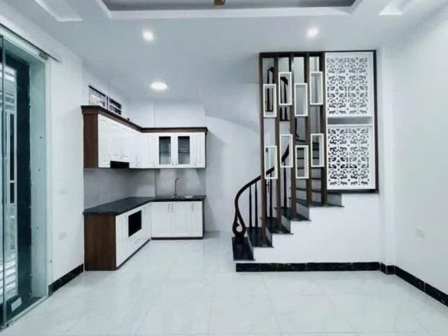 Nhà bán tại Hoàn Kiếm, Hà Nội