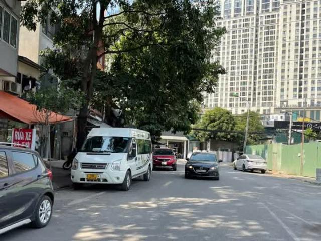 Nhà bán tại Hoàn Kiếm, Hà Nội