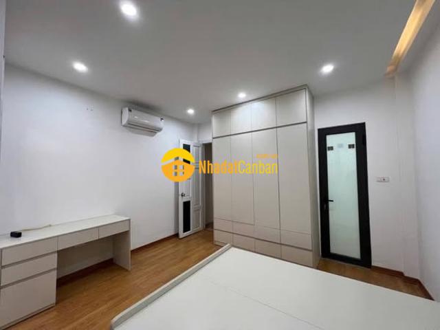 Mặt bằng bán