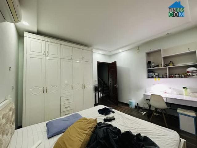 Nhà mặt phố bán tại Hoàn Kiếm, Hà Nội