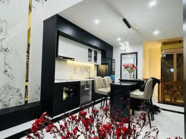 Căn hộ bán tại Hoàn Kiếm, Hà Nội