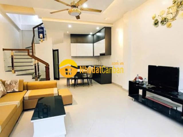 Nhà mặt phố bán