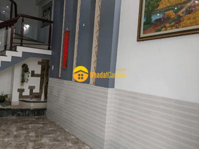 Nhà mặt phố bán