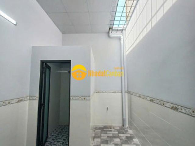 Nhà mặt phố bán