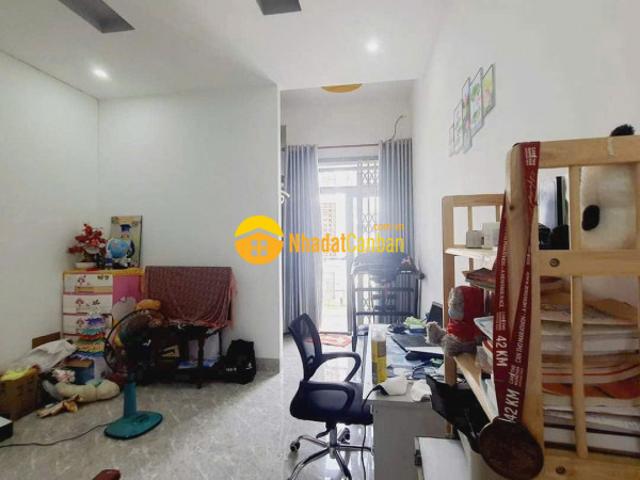 Nhà mặt phố bán