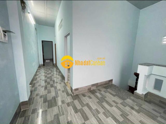 Nhà mặt phố bán