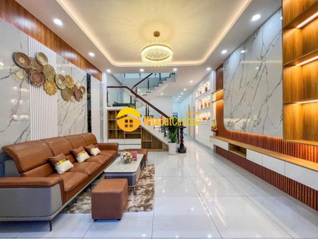 Nhà mặt phố bán