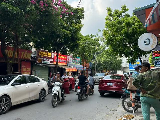 Nhà mặt phố bán tại Hoàn Kiếm, Hà Nội