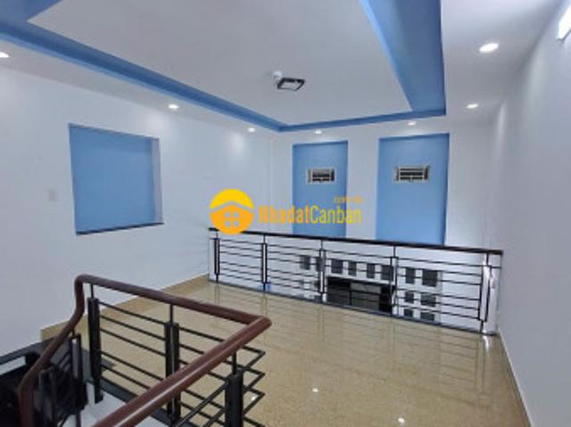 Nhà mặt phố bán