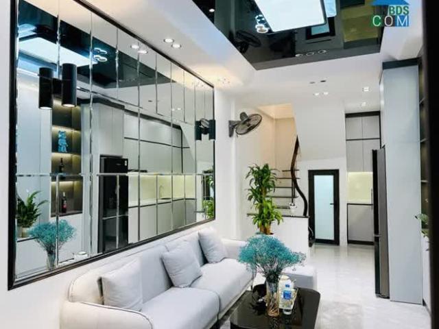 Nhà bán tại Hoàn Kiếm, Hà Nội