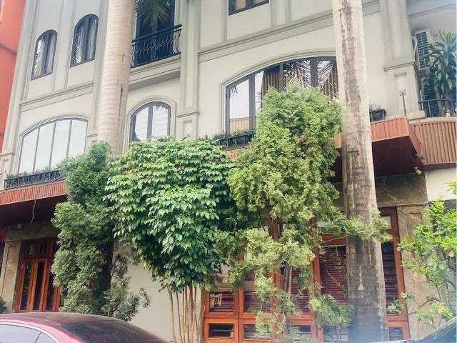Nhà bán tại Hoàn Kiếm, Hà Nội