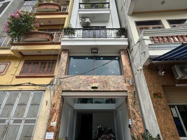 Nhà bán tại Hoàn Kiếm, Hà Nội
