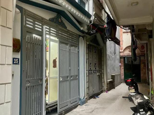 Nhà bán tại Hoàn Kiếm, Hà Nội