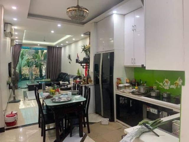 Nhà bán tại Hoàn Kiếm, Hà Nội