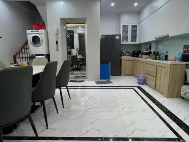 Nhà bán tại Hoàn Kiếm, Hà Nội