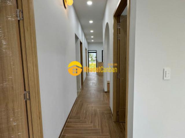 Nhà mặt phố bán