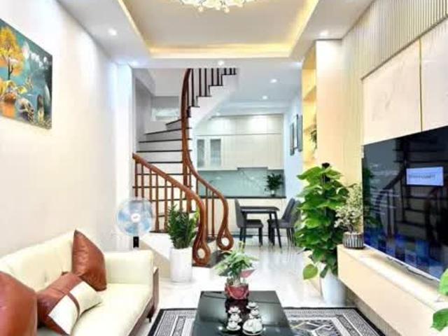 Nhà bán tại Hoàn Kiếm, Hà Nội