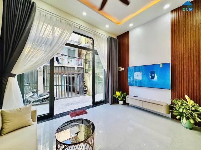 Nhà mặt phố bán tại Khuôn viên UBND Thành phố Hồ Chí Minh, Thành phố Hồ Chí Minh