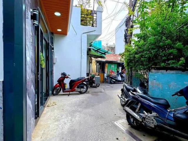 Nhà bán tại Khuôn viên UBND Thành phố Hồ Chí Minh, Thành phố Hồ Chí Minh