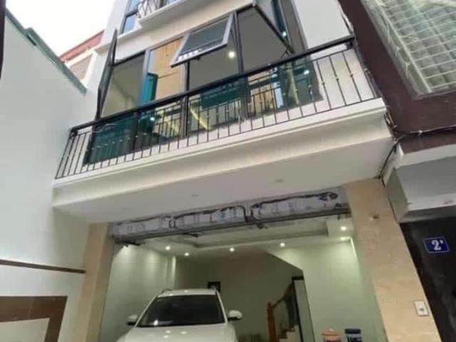 Nhà mặt phố bán tại Hoàn Kiếm, Hà Nội