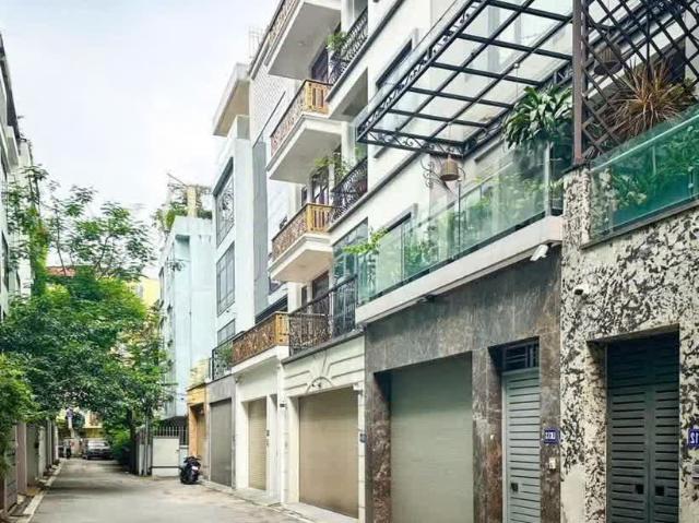Nhà bán tại Hoàn Kiếm, Hà Nội