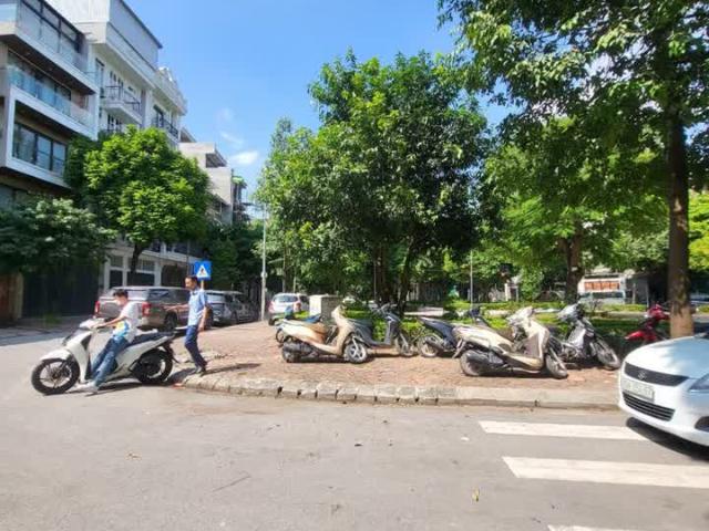 Biệt Thự bán tại Hoàn Kiếm, Hà Nội