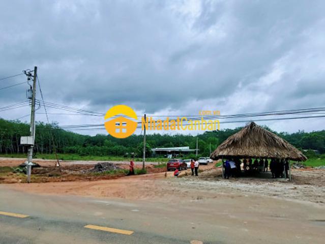 Mặt bằng bán