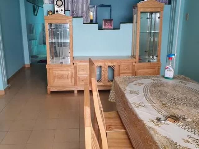Nhà mặt phố bán
