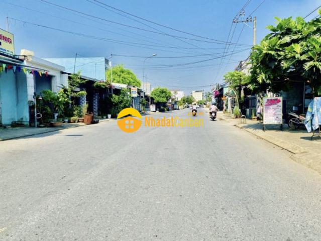 Mặt bằng bán