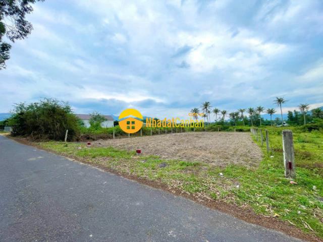 Mặt bằng bán