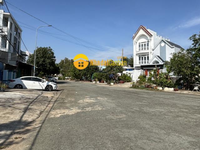 Mặt bằng bán