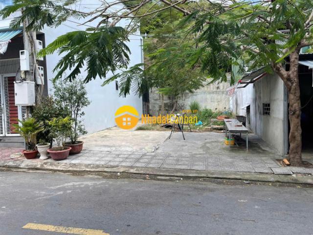Mặt bằng bán