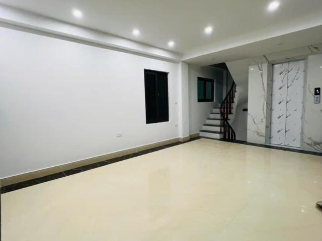 Nhà bán tại Hoàn Kiếm, Hà Nội