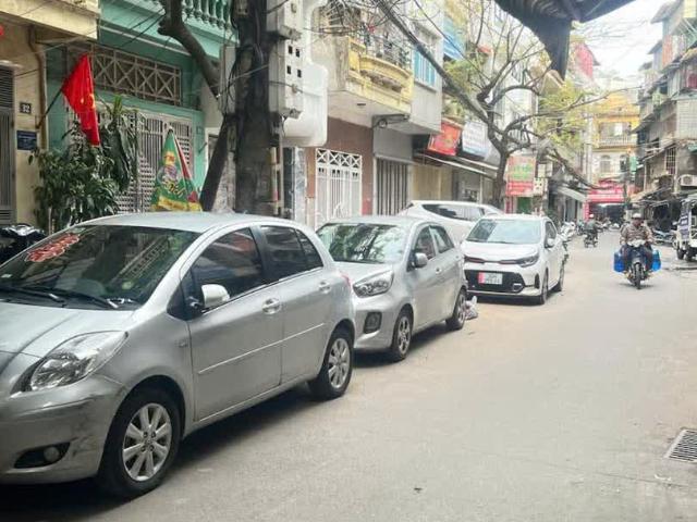 Nhà bán tại Hoàn Kiếm, Hà Nội