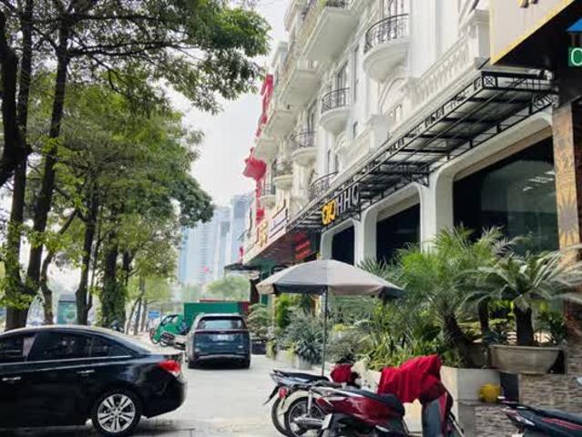 Nhà mặt phố bán tại Hoàn Kiếm, Hà Nội