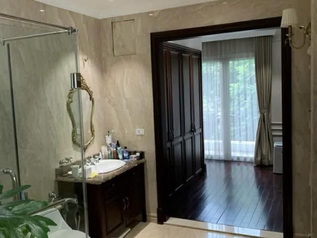 Biệt Thự bán tại Hoàn Kiếm, Hà Nội