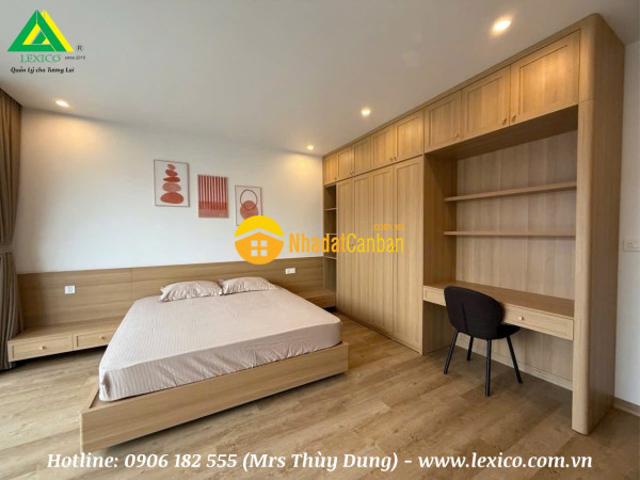 Nhà mặt phố bán