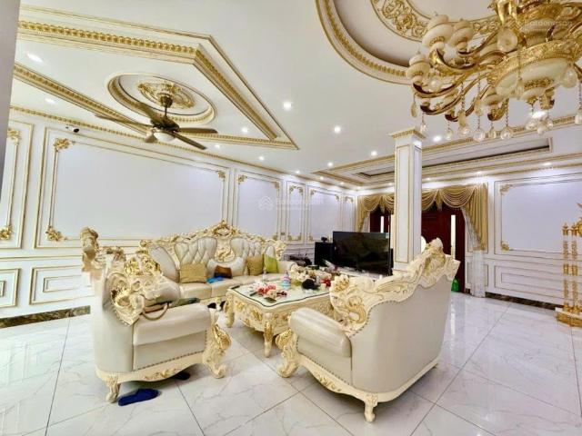 Nhà mặt phố bán