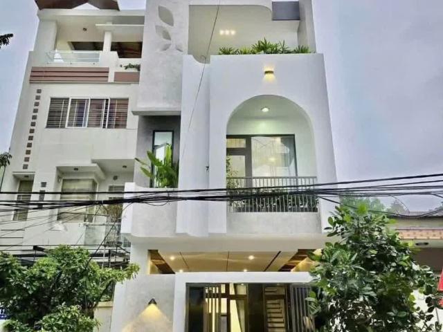 Nhà mặt phố bán