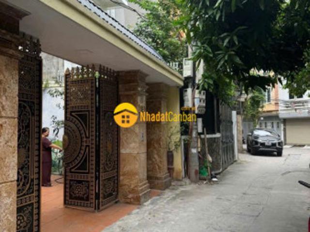 Nhà mặt phố bán