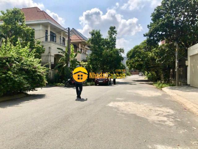 Mặt bằng bán
