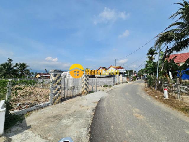 Mặt bằng bán