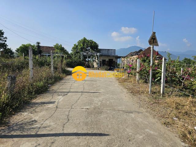 Mặt bằng bán